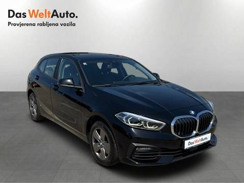 2022 BMW Serija 1 — sličica 7