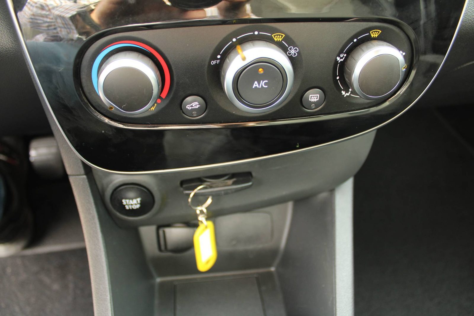 2019 Renault Clio — fotografija 17