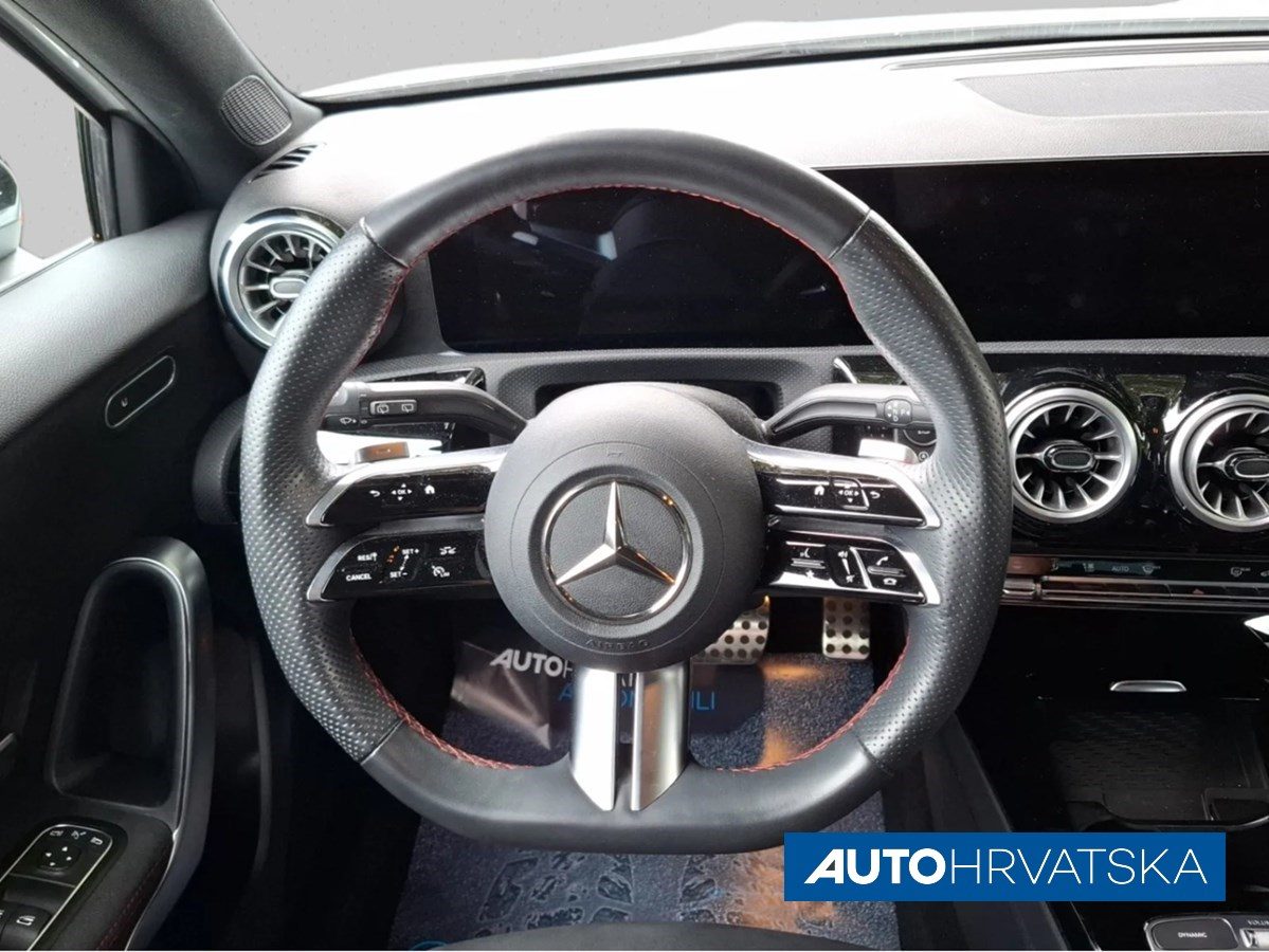 2024 Mercedes-Benz A-klasa — fotografija 11