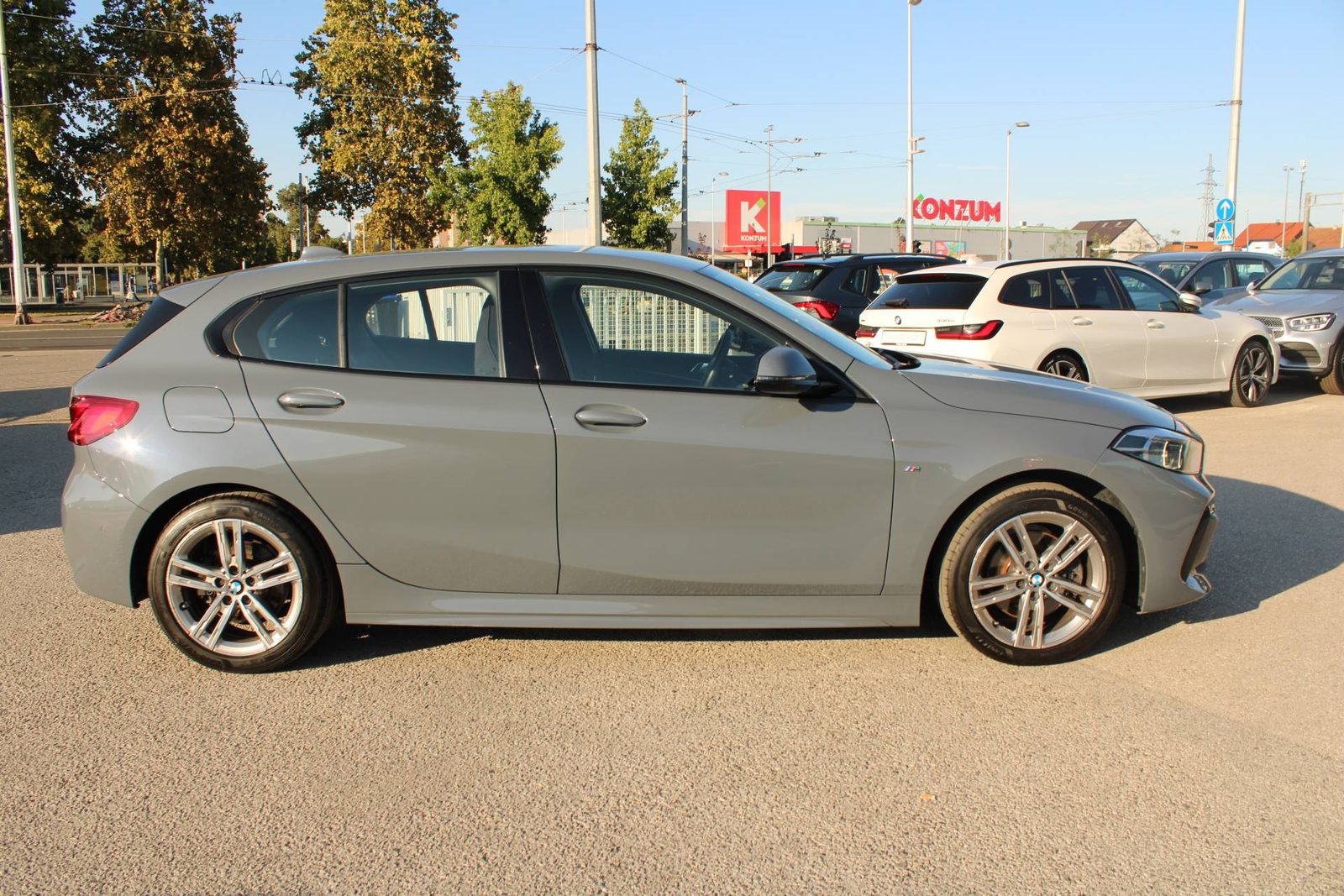 2020 BMW Serija 1 — fotografija 4