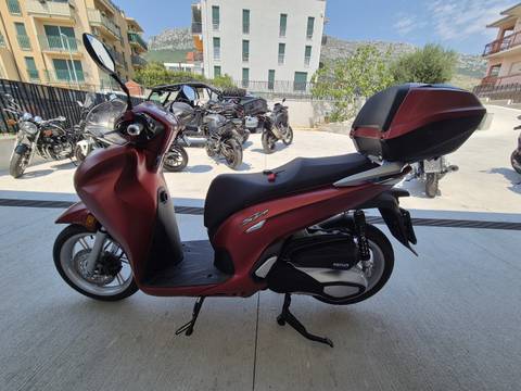 2021 Honda SH350 — sličica 9
