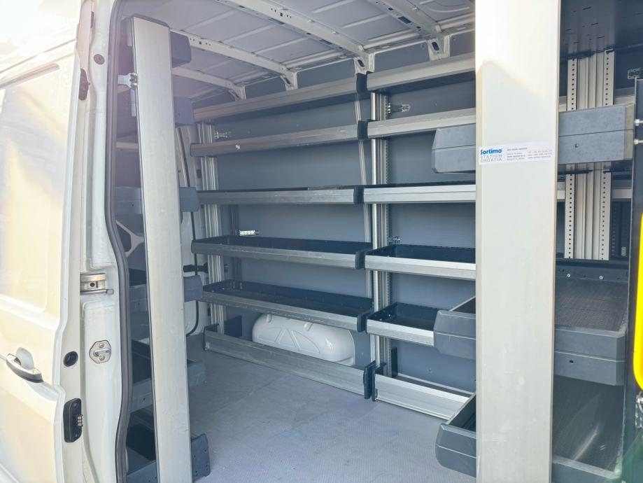 2019 Volkswagen Crafter — fotografija 14