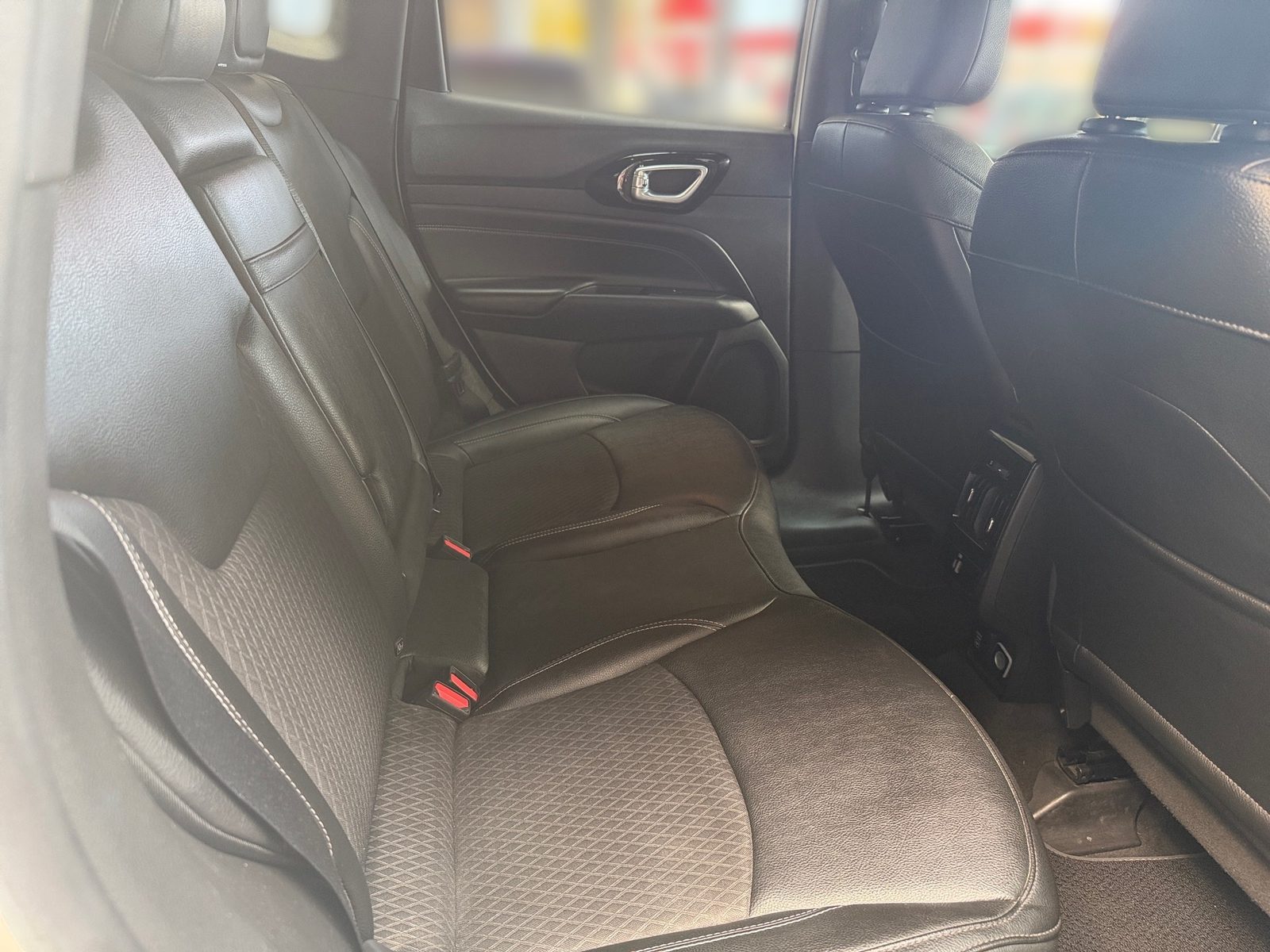 2022 Jeep Compass — fotografija 21