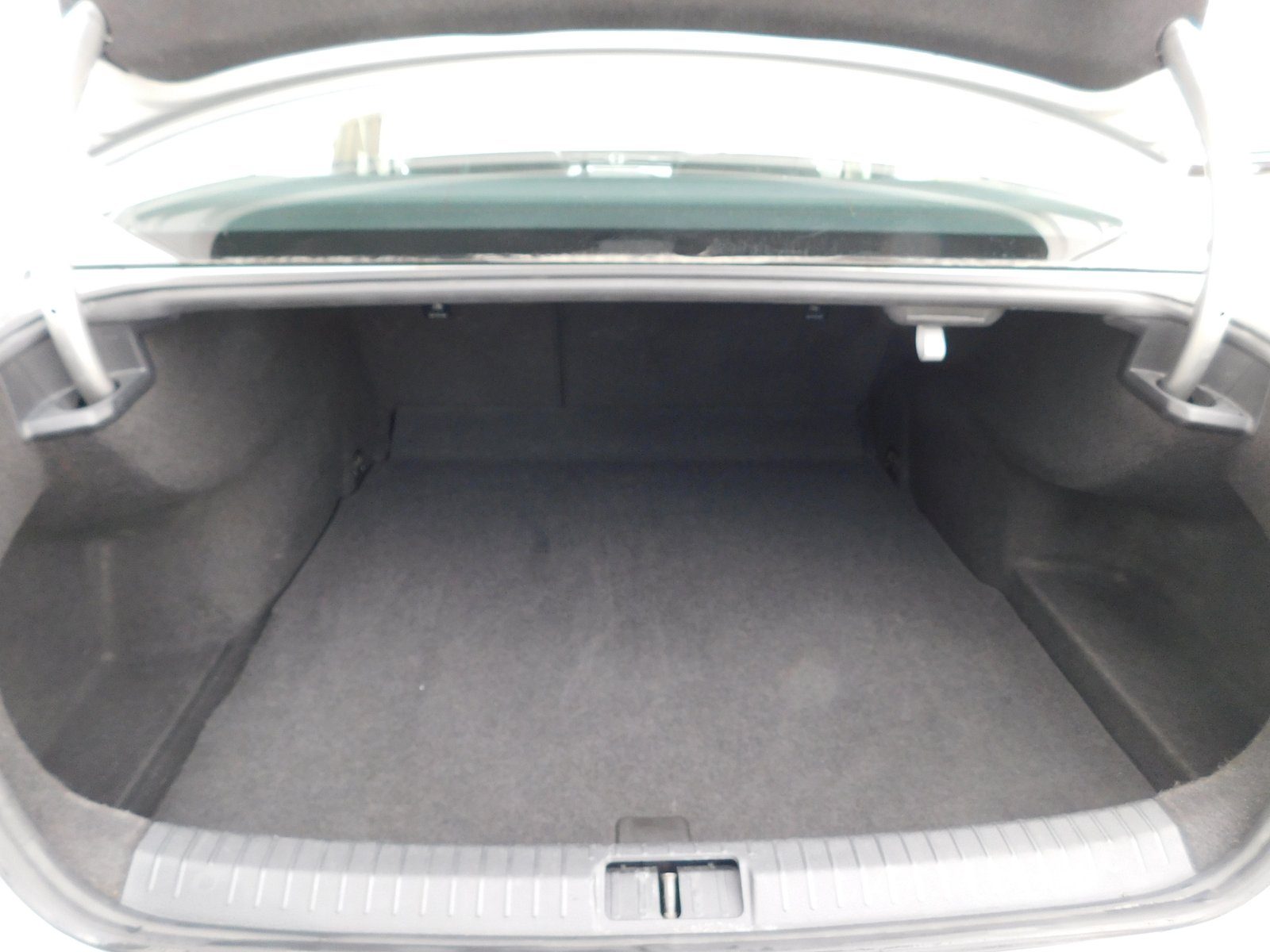 2015 Volkswagen Passat — fotografija 12