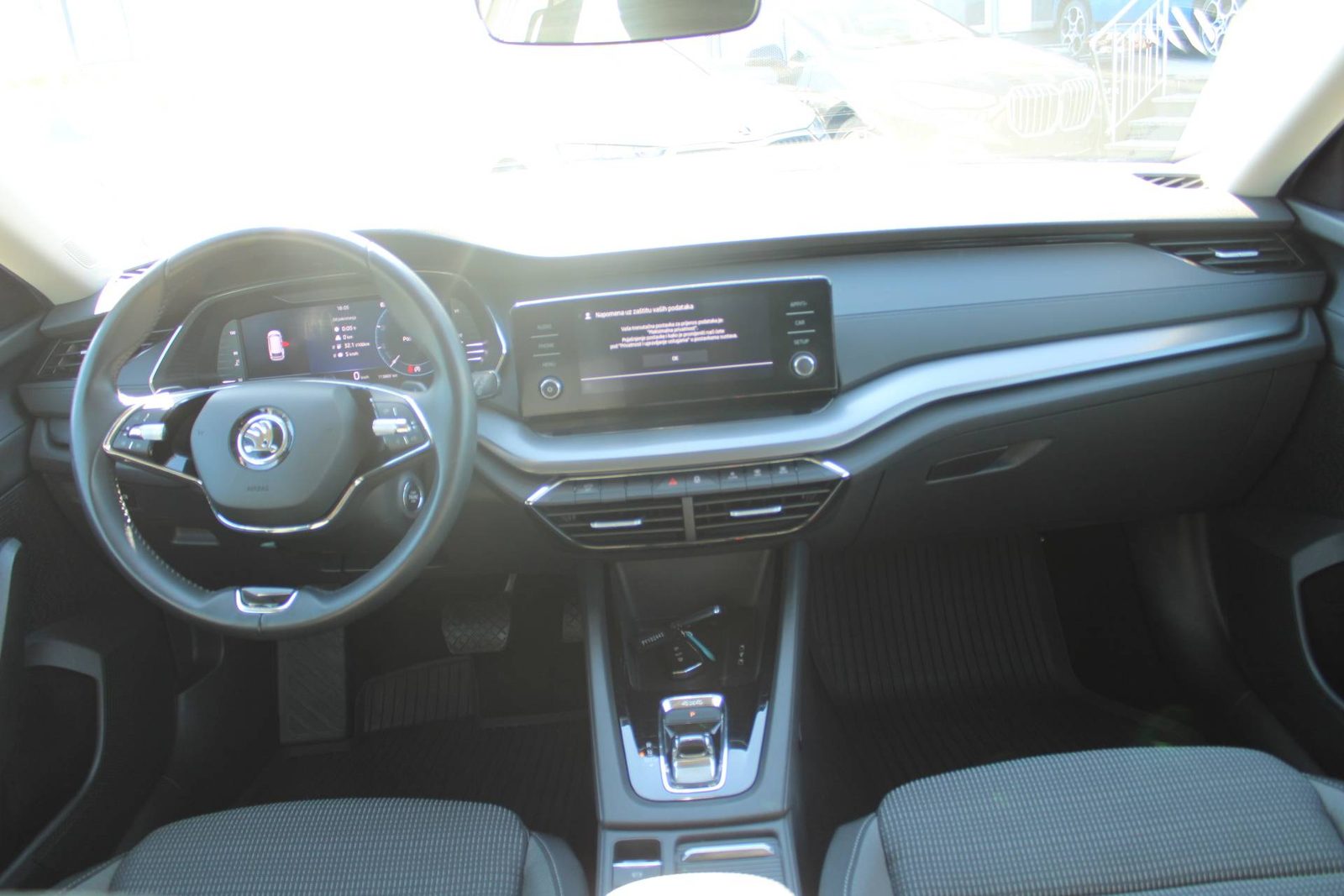 2023 Škoda Octavia Combi — fotografija 12