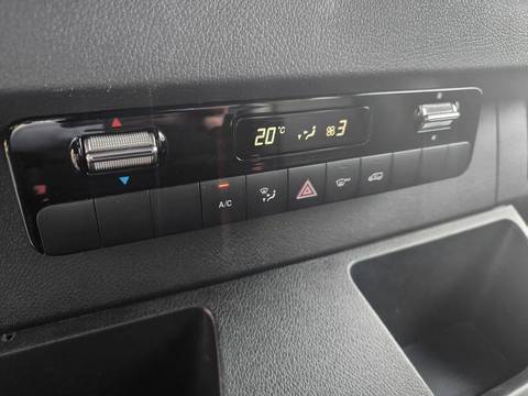 2021 Mercedes-Benz Sprinter — sličica 14