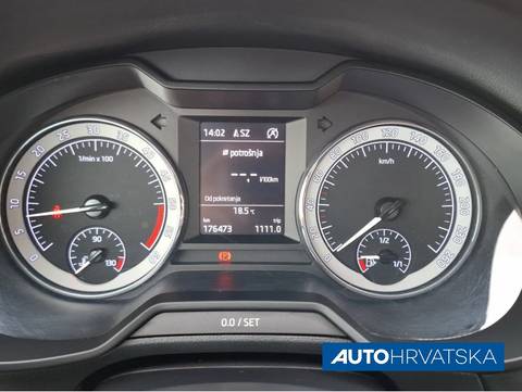 2019 Škoda Octavia Combi — sličica 16