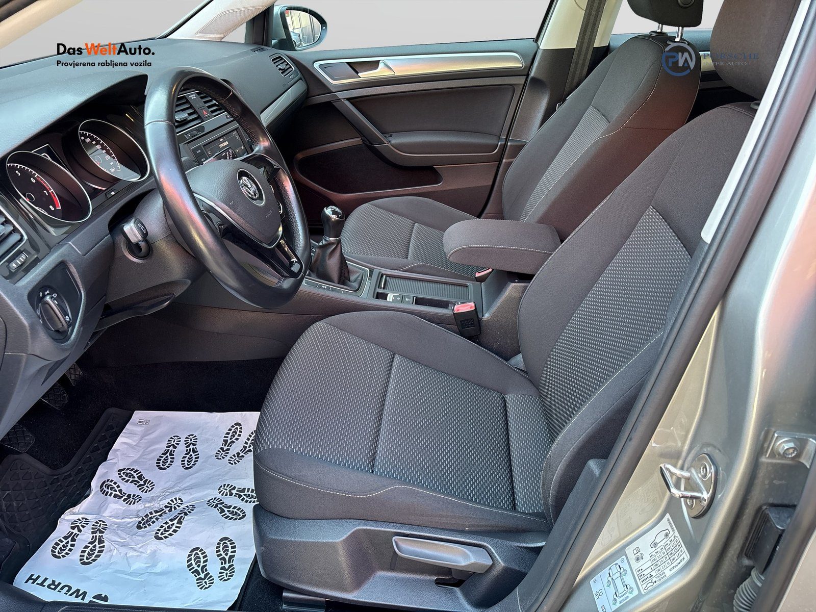 2018 Volkswagen Golf — fotografija 11