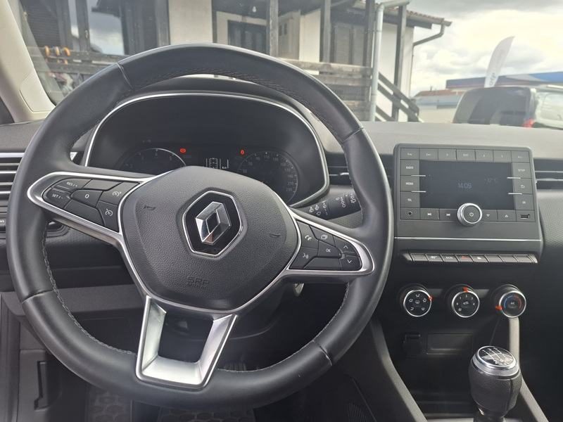 2020 Renault Clio — fotografija 13