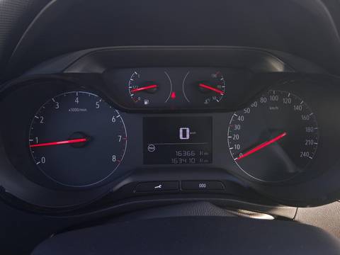 2020 Opel Crossland X — sličica 10