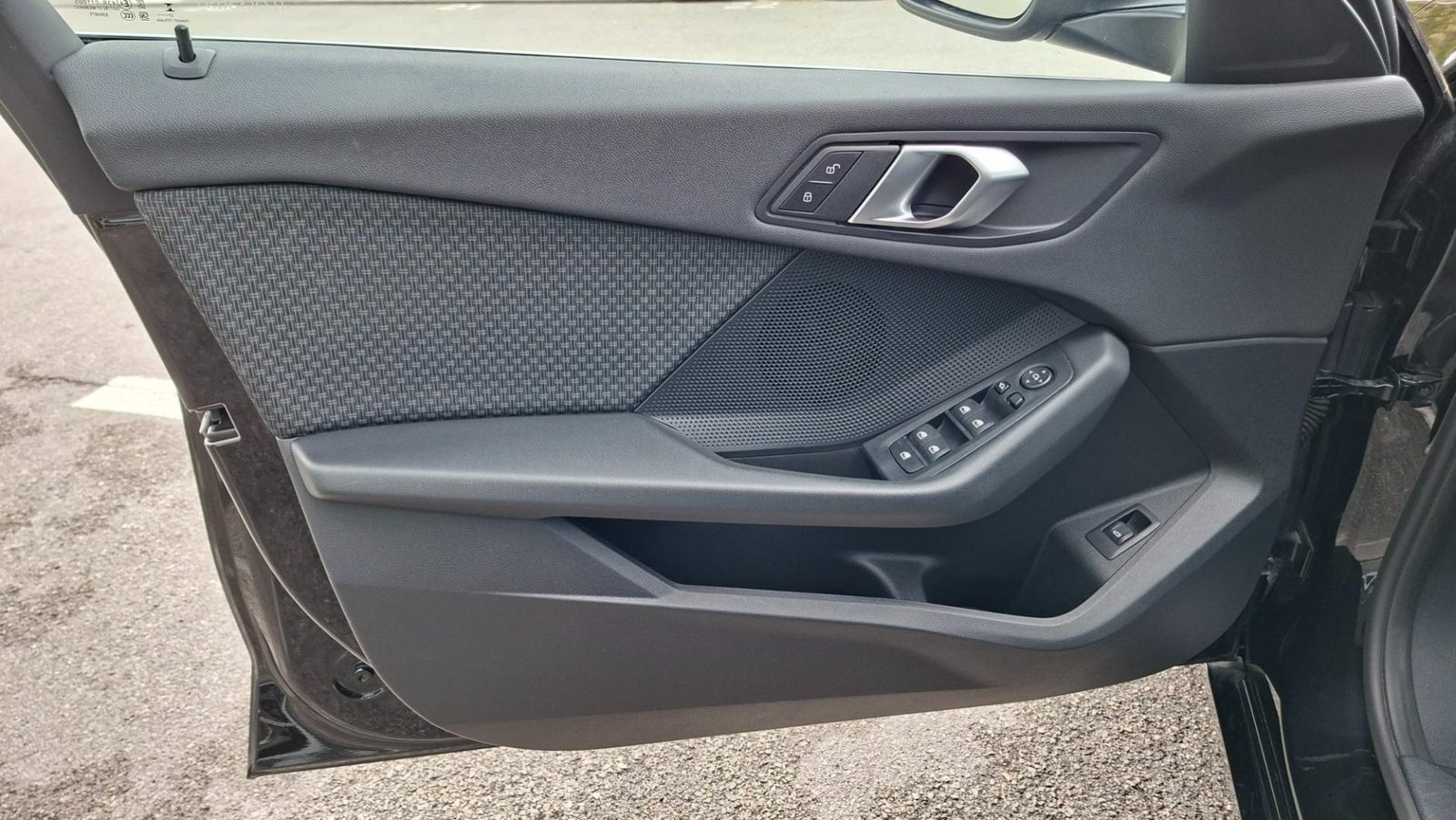 2023 BMW Serija 1 — fotografija 7
