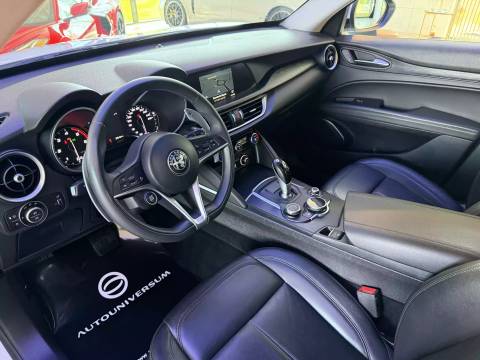 2018 Alfa Romeo Stelvio — sličica 13