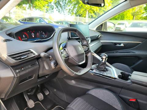 2022 Peugeot 3008 — sličica 18