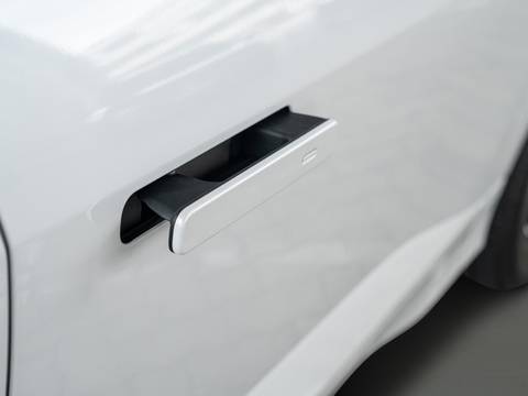 2023 Jaguar I-Pace — sličica 14