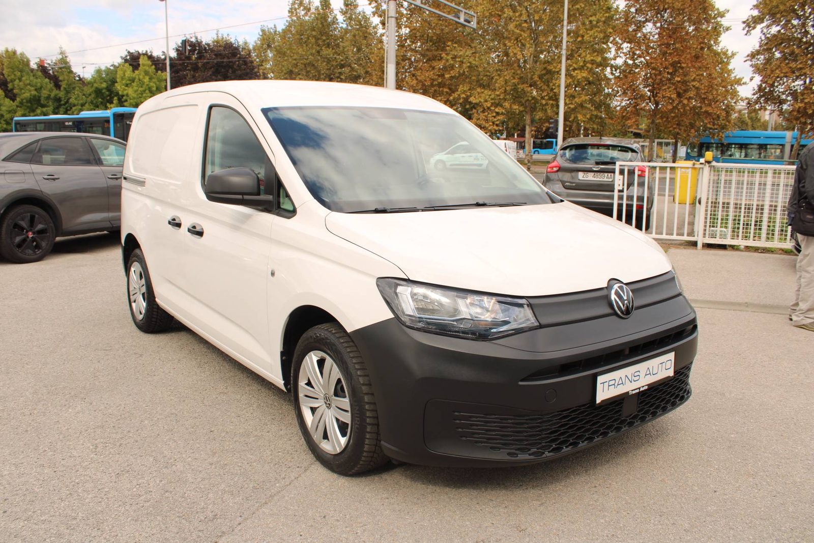 2021 Volkswagen Caddy — fotografija 3