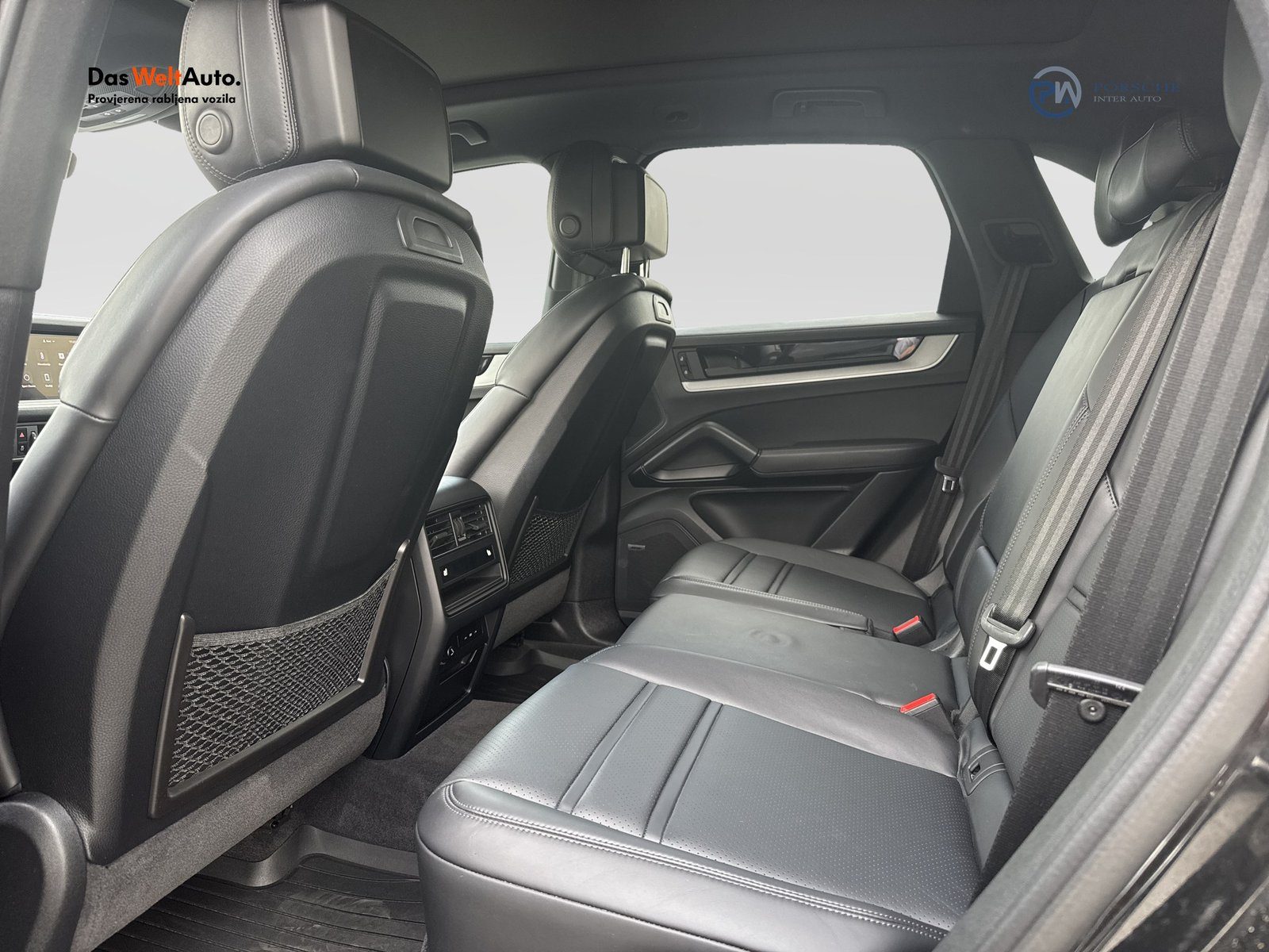 2023 Porsche Cayenne — fotografija 12