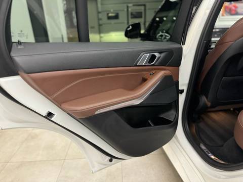 2021 BMW X5 — sličica 14