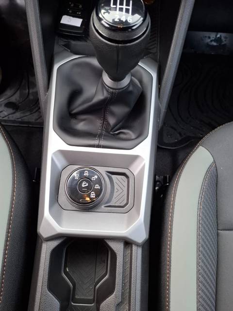 2024 Dacia Duster — sličica 12