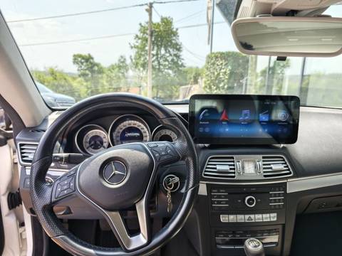 2016 Mercedes-Benz E-klasa — sličica 13