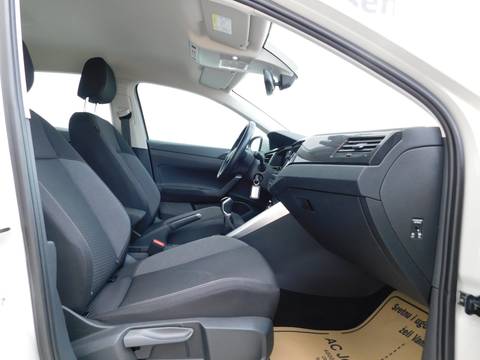 2023 Volkswagen Taigo — sličica 12