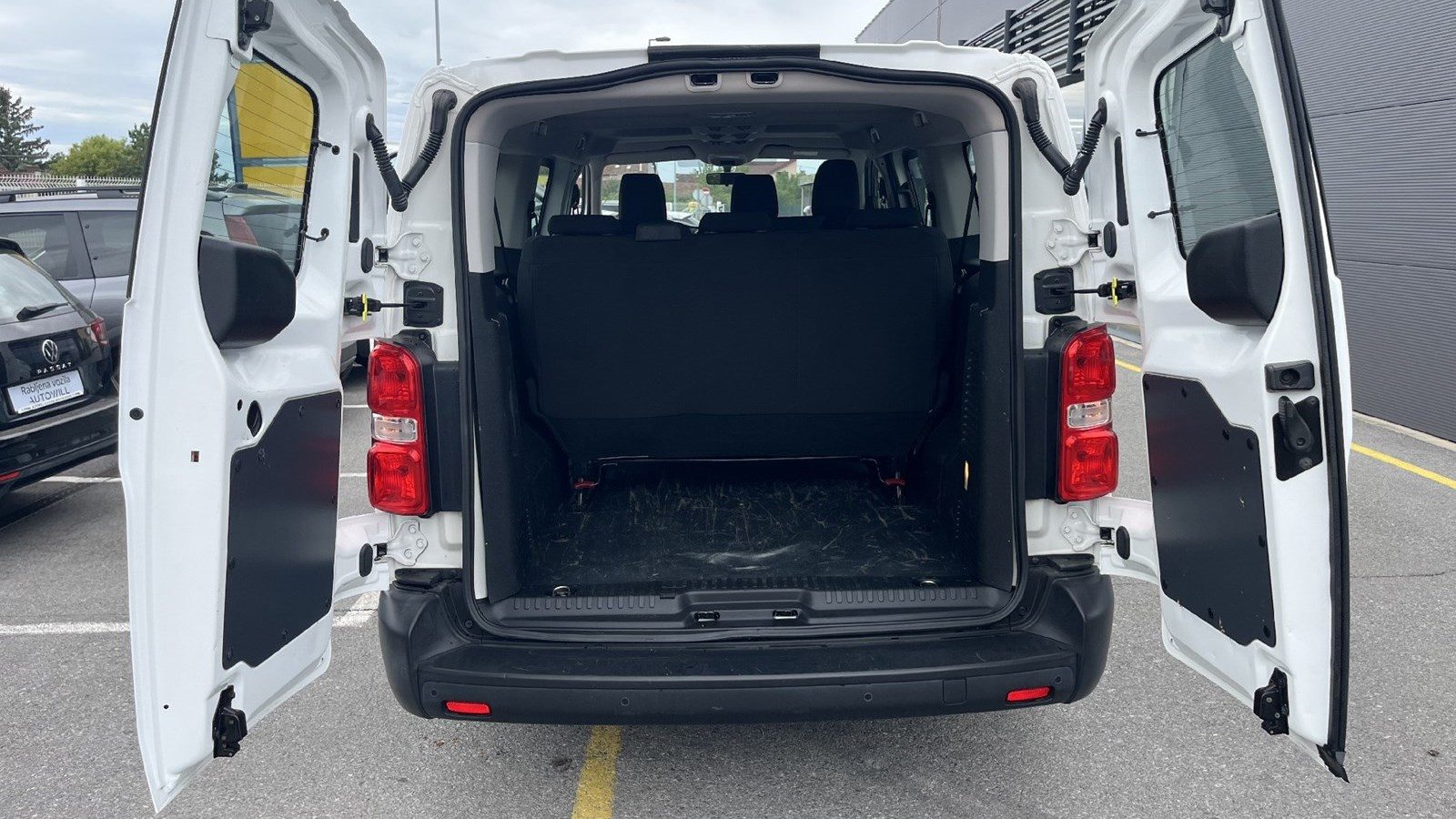 2021 Opel Vivaro — fotografija 12