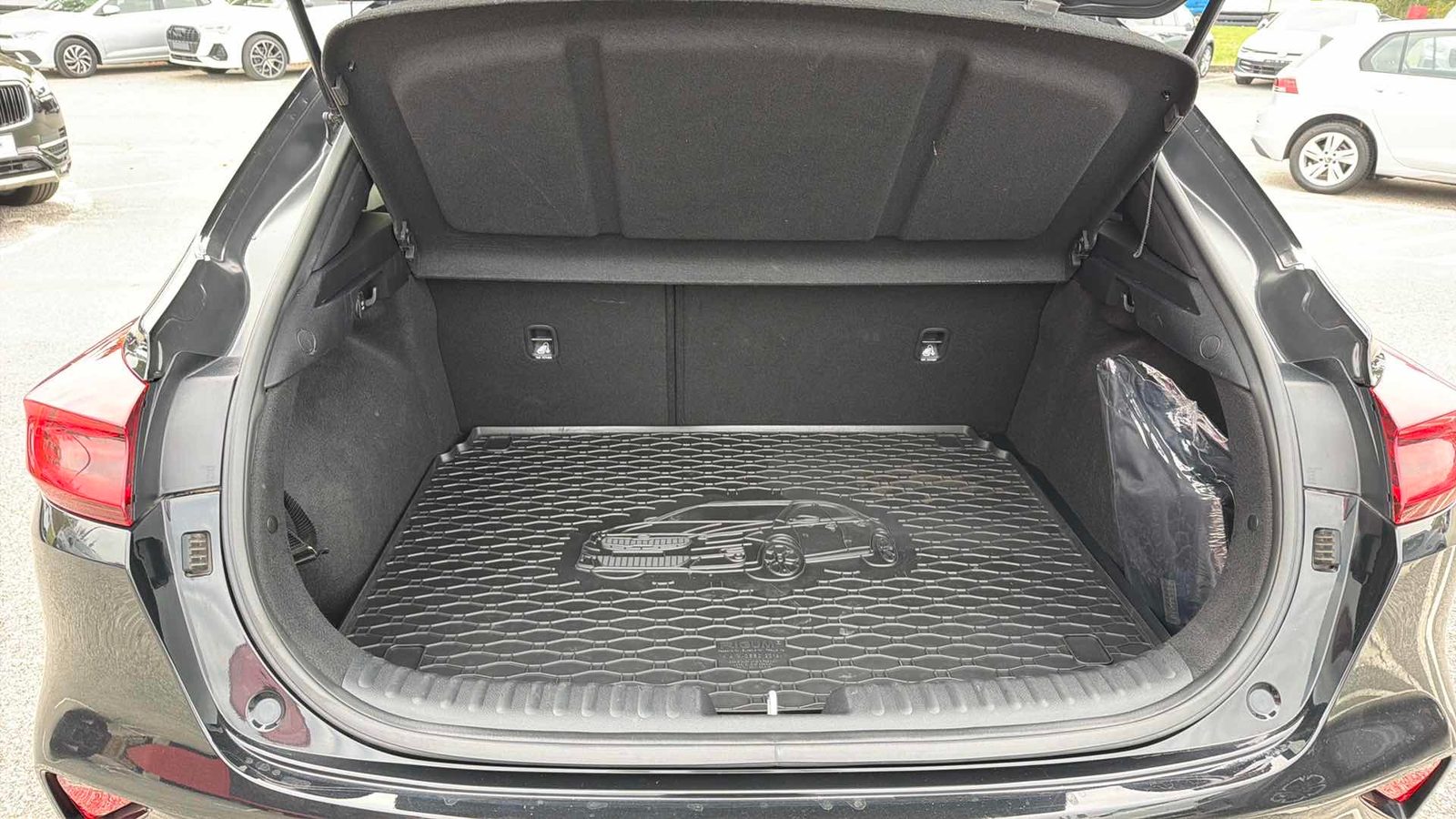 2021 Kia XCeed — fotografija 12