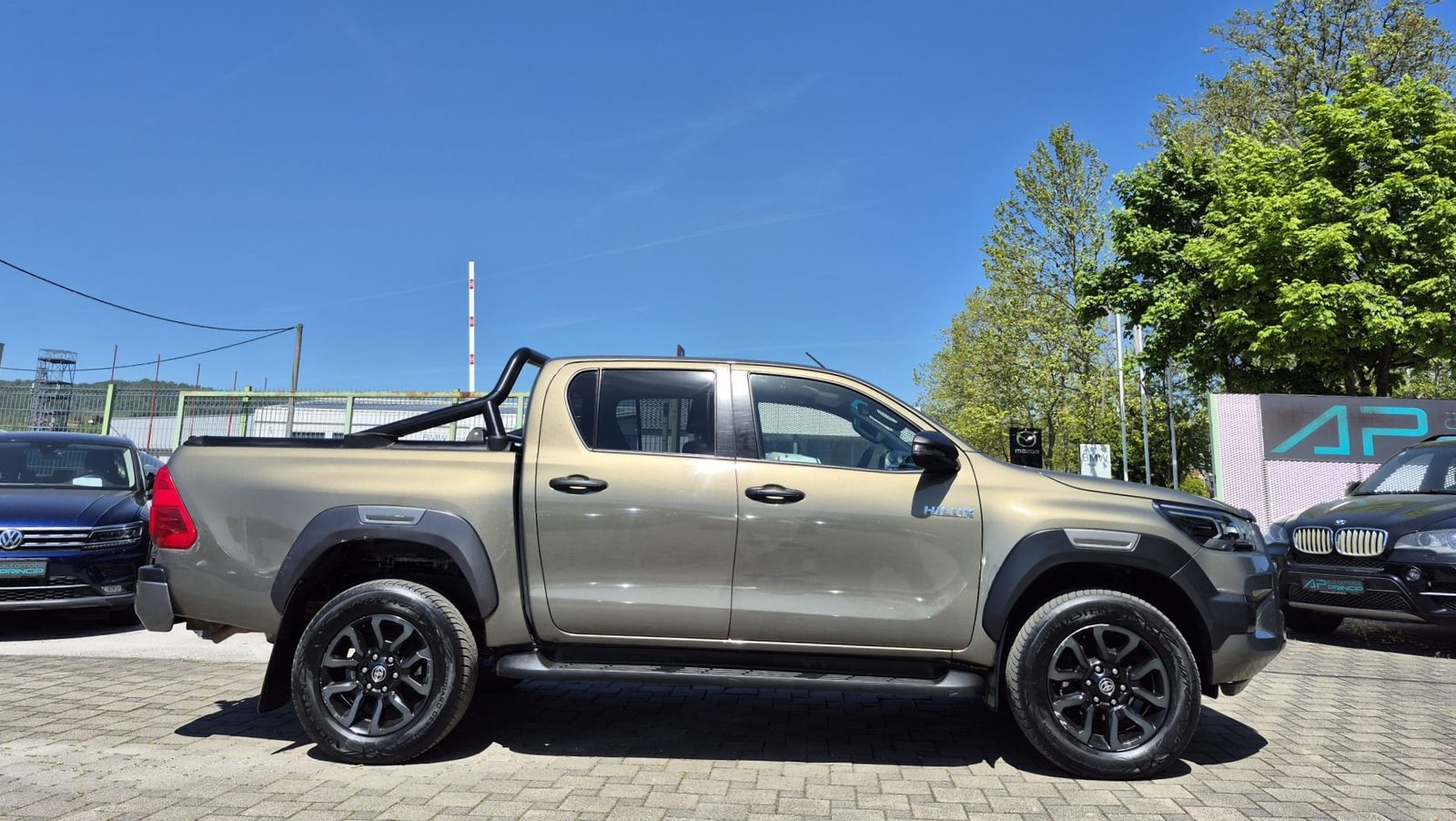 2021 Toyota Hilux — fotografija 11