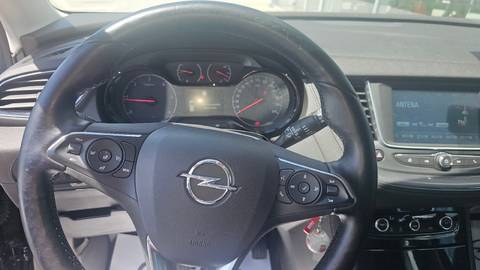 2018 Opel Grandland — sličica 23