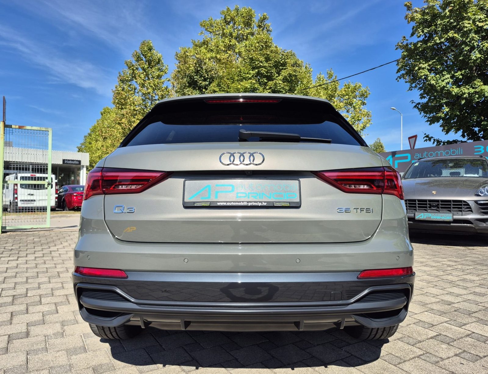 2022 Audi Q3 S line — fotografija 5