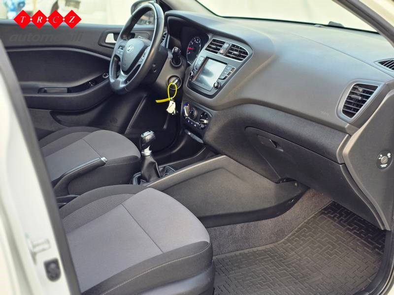 2020 Hyundai i20 — fotografija 7