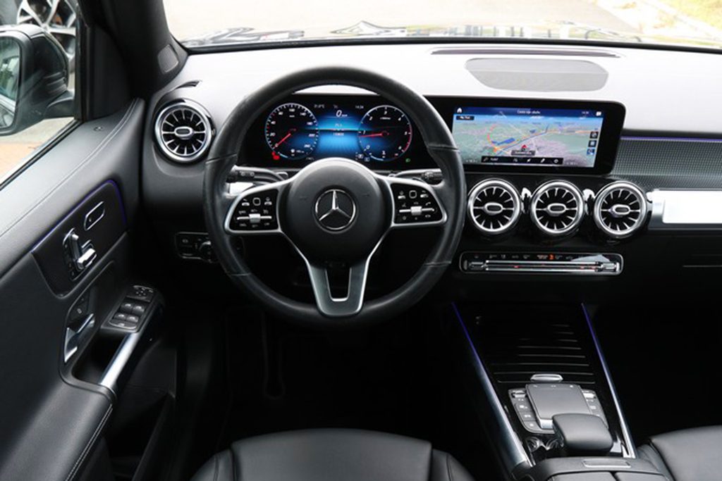 2021 Mercedes-Benz GLB Progressive — fotografija 11