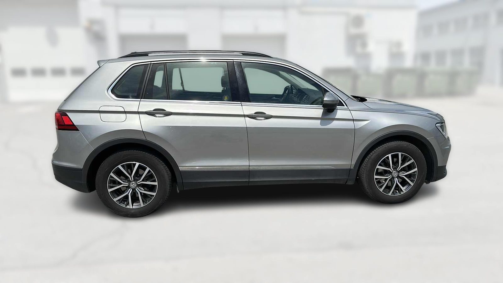 2019 Volkswagen Tiguan — fotografija 8