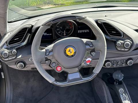 2018 Ferrari 488 — sličica 16