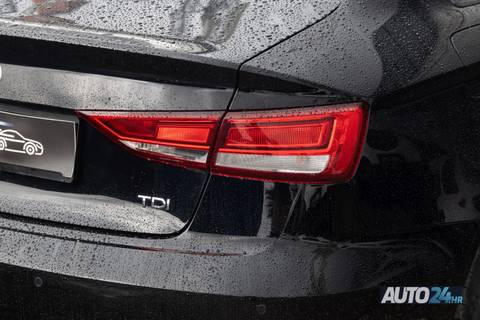 2017 Audi A3 Sport — sličica 10