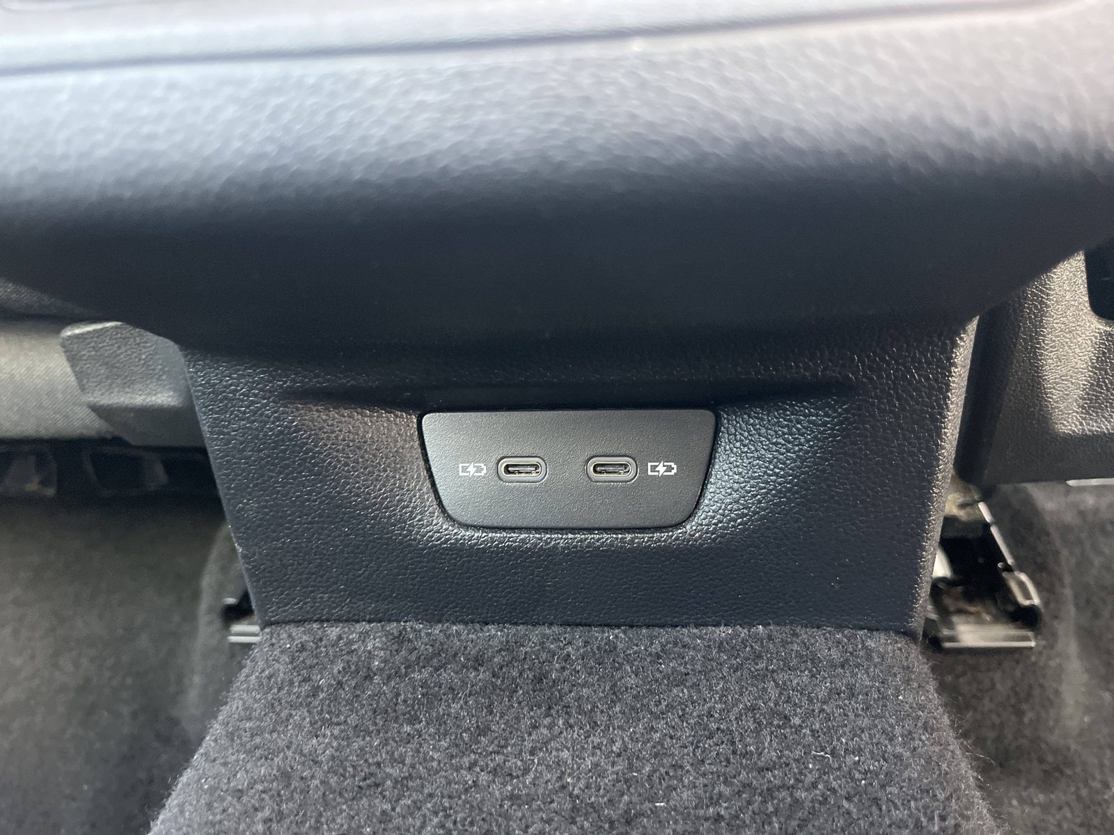 2024 Volkswagen Golf — fotografija 20
