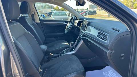 2022 Volkswagen T-Roc — sličica 9