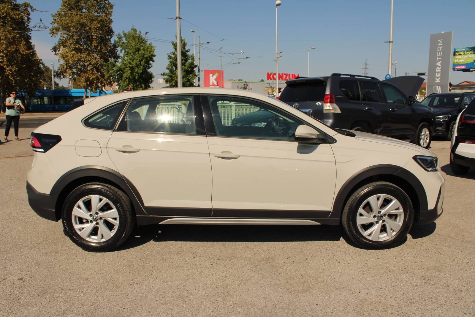 2023 Volkswagen Taigo — fotografija 4