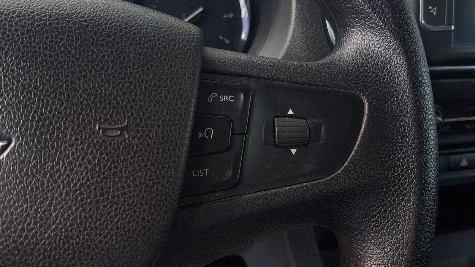 2022 Opel Vivaro — fotografija 18