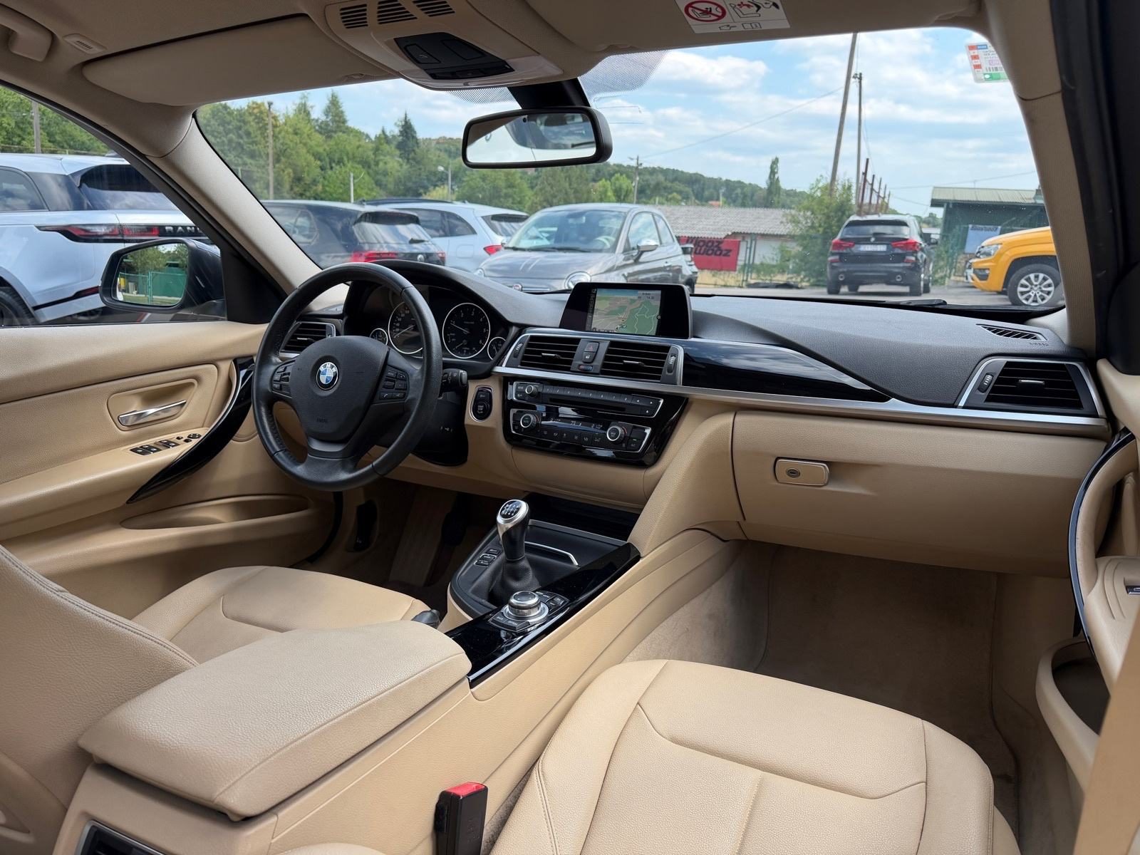 2016 BMW Serija 3 Advantage — fotografija 5