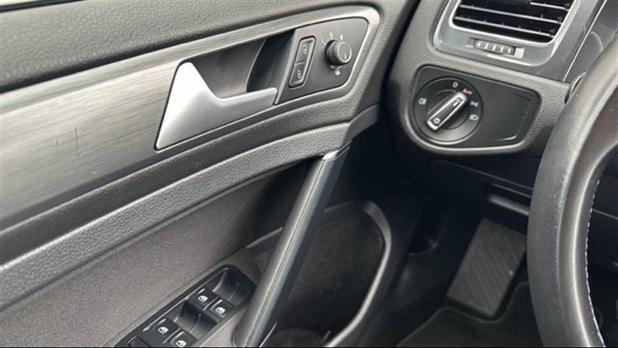 2019 Volkswagen Golf — fotografija 21