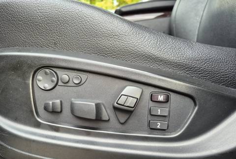2011 BMW X5 — sličica 23