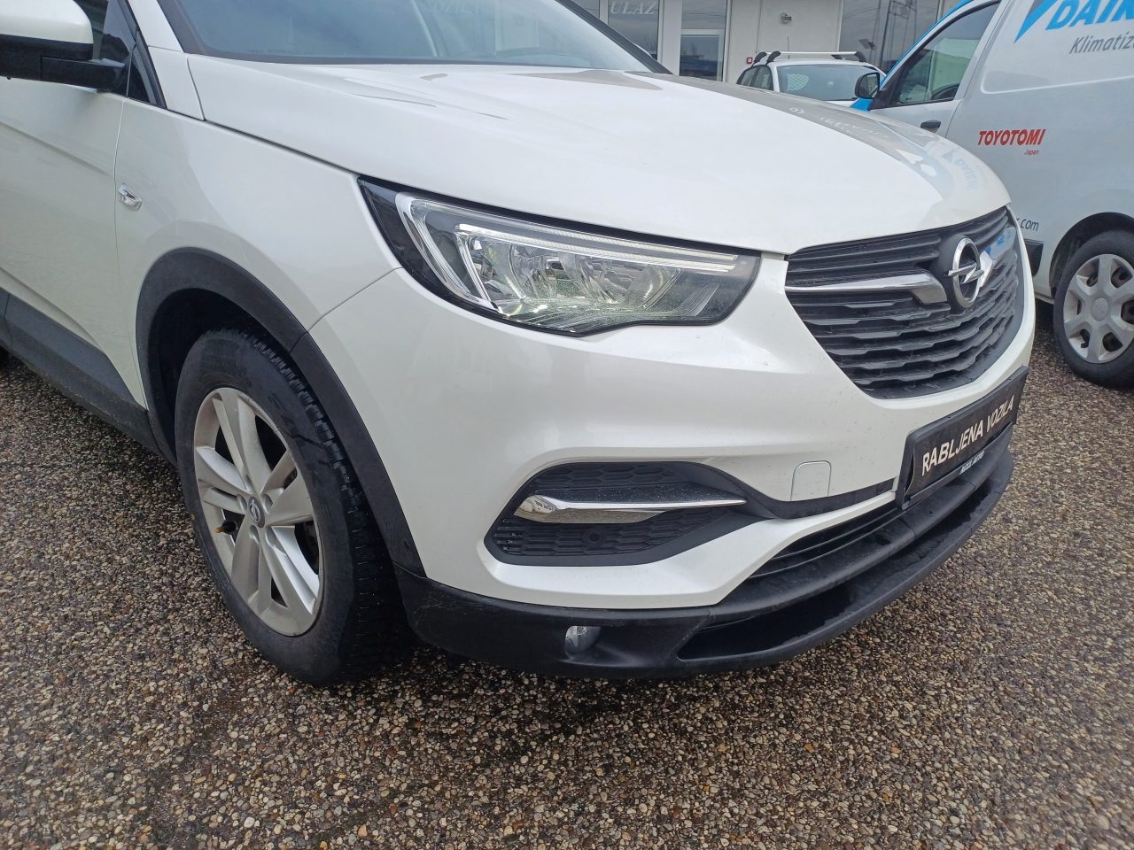 2020 Opel Crossland X — fotografija 9
