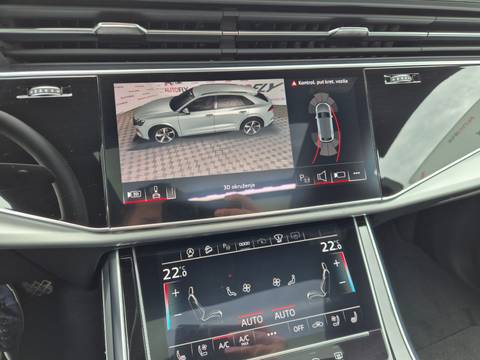 2024 Audi Q8 S line — sličica 24
