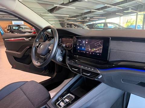 2021 Škoda Octavia — sličica 21