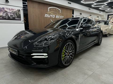2021 Porsche Panamera