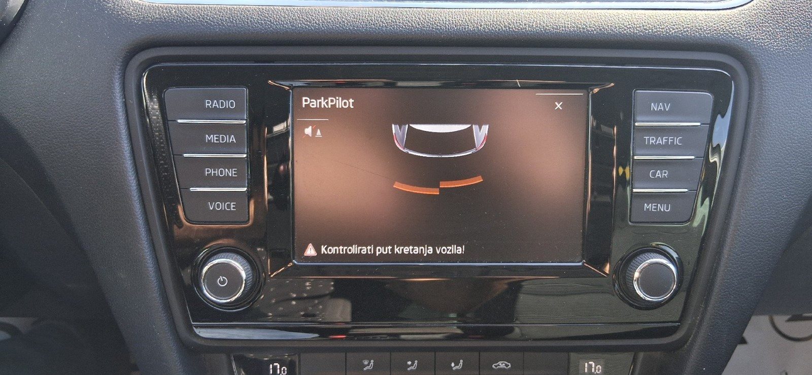2016 Škoda Octavia — fotografija 19