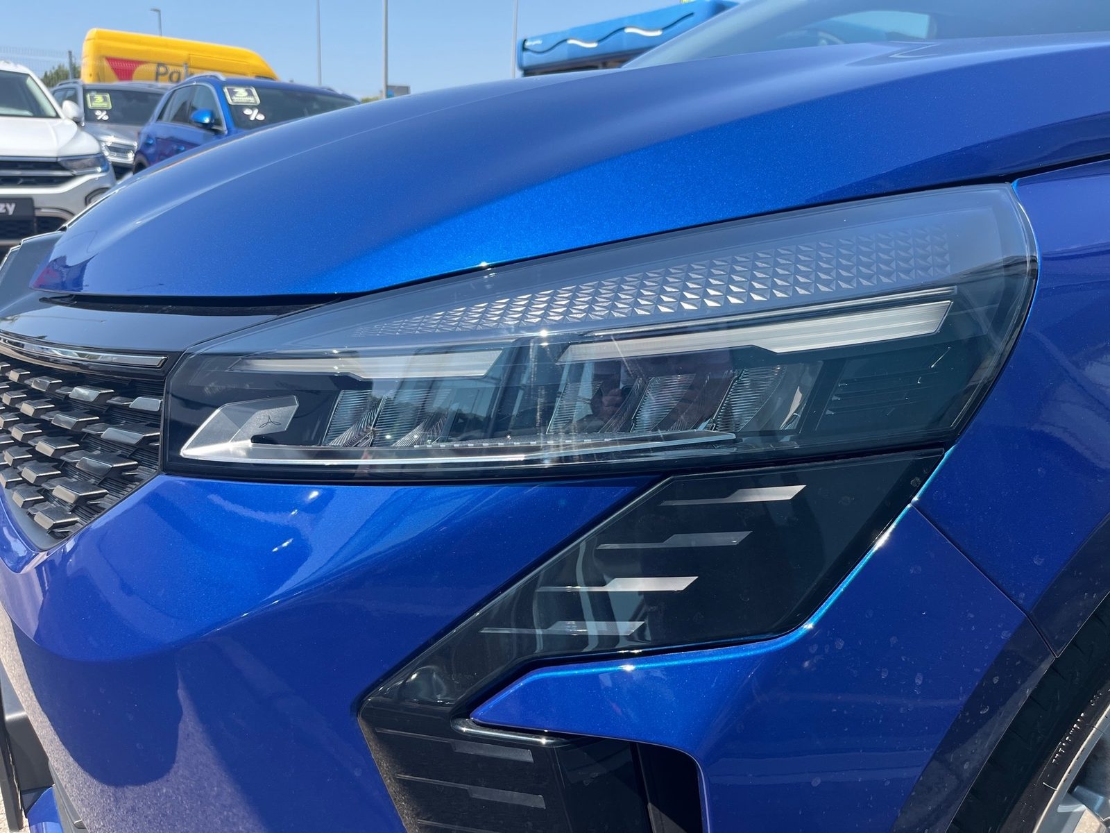 2025 Renault Clio — fotografija 9