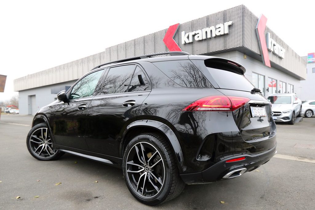 2020 Mercedes-Benz GLE AMG Line — fotografija 19