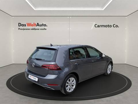 2019 Volkswagen Golf — sličica 5