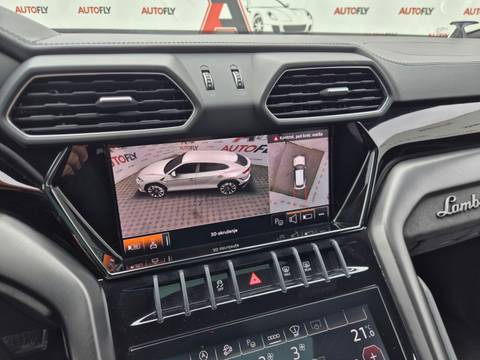 2023 Lamborghini Urus — sličica 22